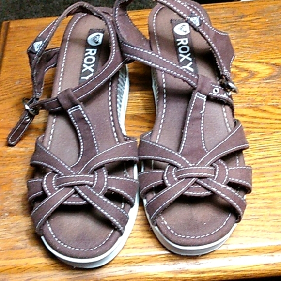 Roxy womens sandal  sz6.5 - Picture 1 of 7